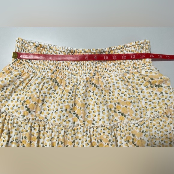 American Eagle Mini Skirt - Picture 12 of 13